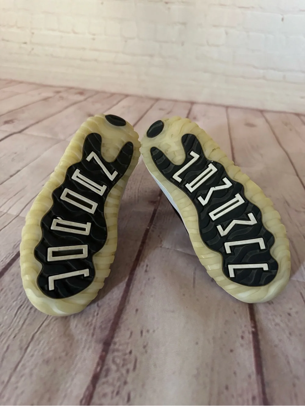 Air Jordan 11 Retro Gratitude 10C